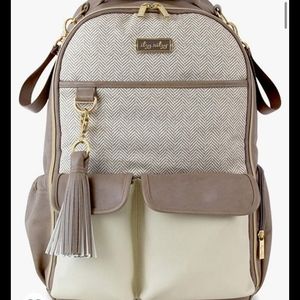 Itzy Ritzy Boss Backpack Diaper Bag in “Vanilla Latte”